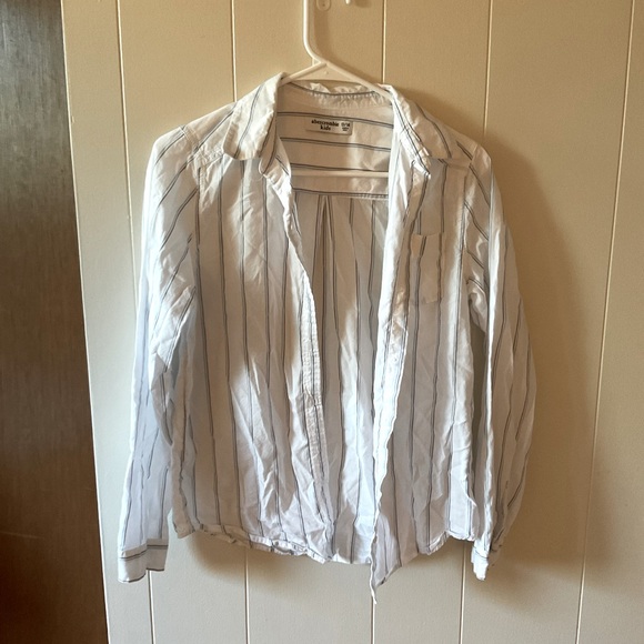 Cute basic flannel - Picture 1 of 3